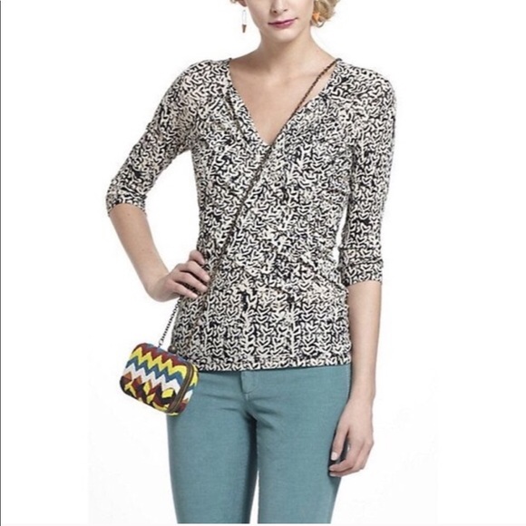 Anthropologie Meadow Rue Faux Wrap Top - Picture 2 of 9